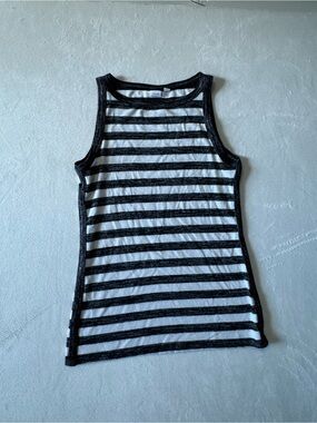 4/25 GAP Black and White Striped Tank Top